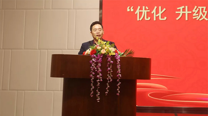集團總裁劉永信講話.jpg